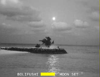 Moon �r����